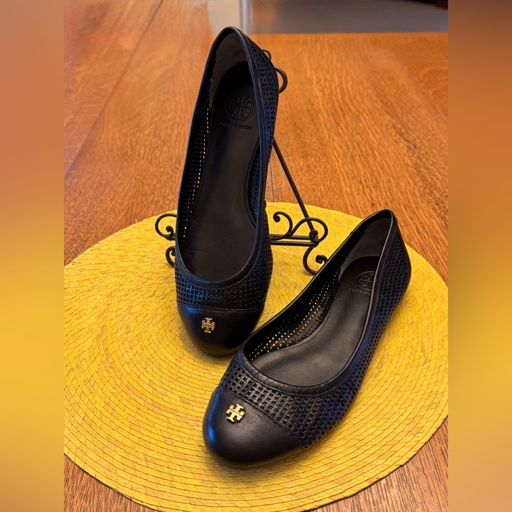 Tory Burch Black Perforated Leather Women's Ballet Flats Size 6.5